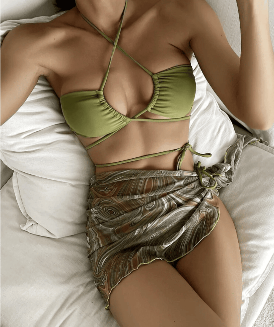 2025 Swimwear Trends: One-Piece Swimsuits for Every Body Type
