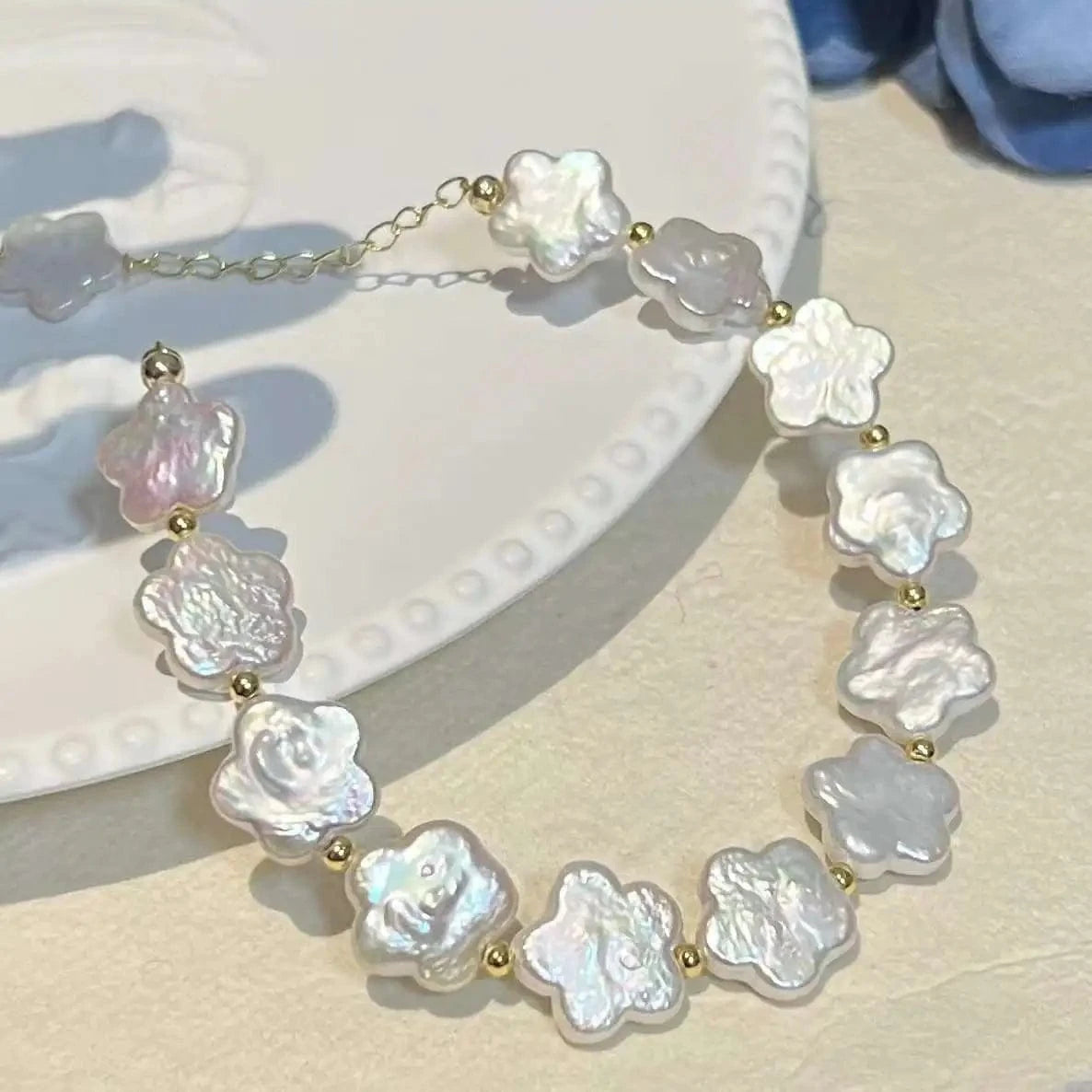 10.5-11mm & Freshwater Pearl / 16cm / As pictures Innovative 12mm Plum Blossom Baroque Freshwater Pearl Bracelet