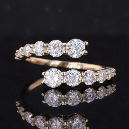 14k Yellow Gold Lab-Grown Diamond round Shape Wedding Ring Diamond Jewelry