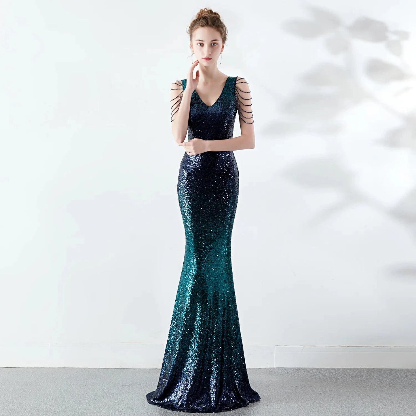 16180#6 2024 New Women Annual Party Hosting Club Evening Gradient Crystal Chain Sexy Slim-fit Party Dress
