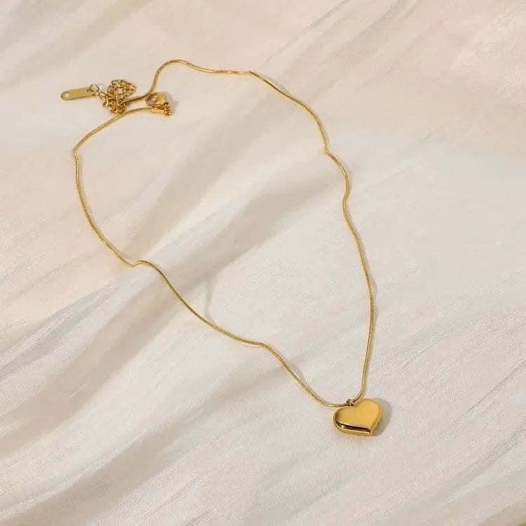 16inches / N2522 N2522 Wholesale Flat Snake Chain Stainless Steel Jewelry Gold Plated Chokers Love Pendant Necklaces For Women