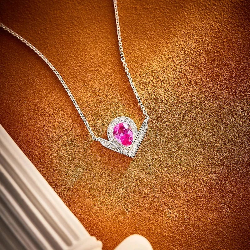 17iches / platinum Elegant Women's S925 Silver Plated 18K Gold Adjustable Red V-Shape Personalized Short Necklace Daily Trendy Fine Jewelry