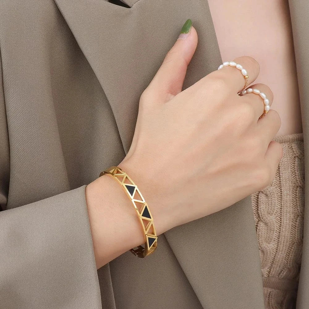 18 K Gold Plated Bracelet,Hollow Out  Triangular Acrylic Bracelet Bangle,Geometric Bangles Jewelry Women