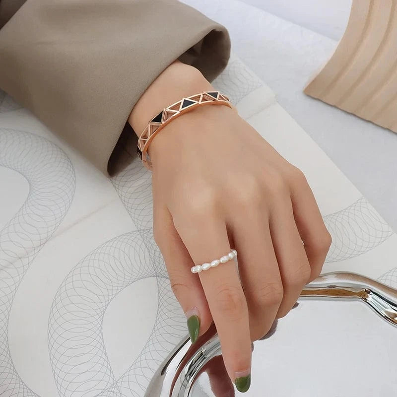 18 K Gold Plated Bracelet,Hollow Out  Triangular Acrylic Bracelet Bangle,Geometric Bangles Jewelry Women