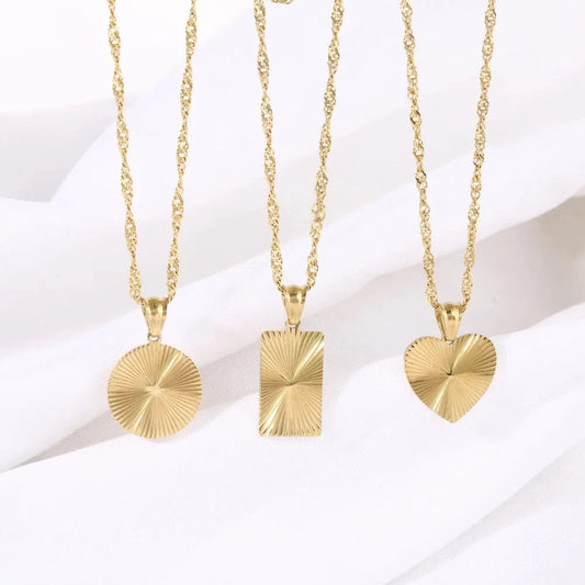 18k Gold Plated Necklace Round Gear Pendant Necklace Heart Necklaces Stainless Steel Gold Wholesale Jewelry