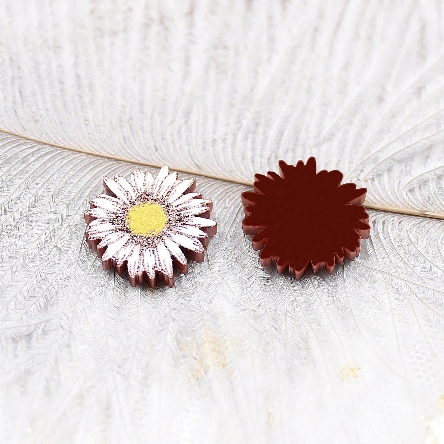 18mm-20mm / 11 (Set of 10) PRS045AC1853 Cute Daisy Findings Laser Cut Acrylic Jewelry Making Handmade DIY accessories