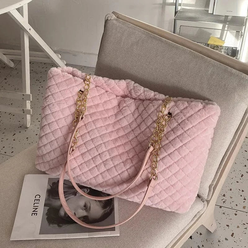 2 Factory Wholesale Large Plush Hand Bags Young Females Plush Tote Purses Girls Designer Faux Fur Handbags For Woman