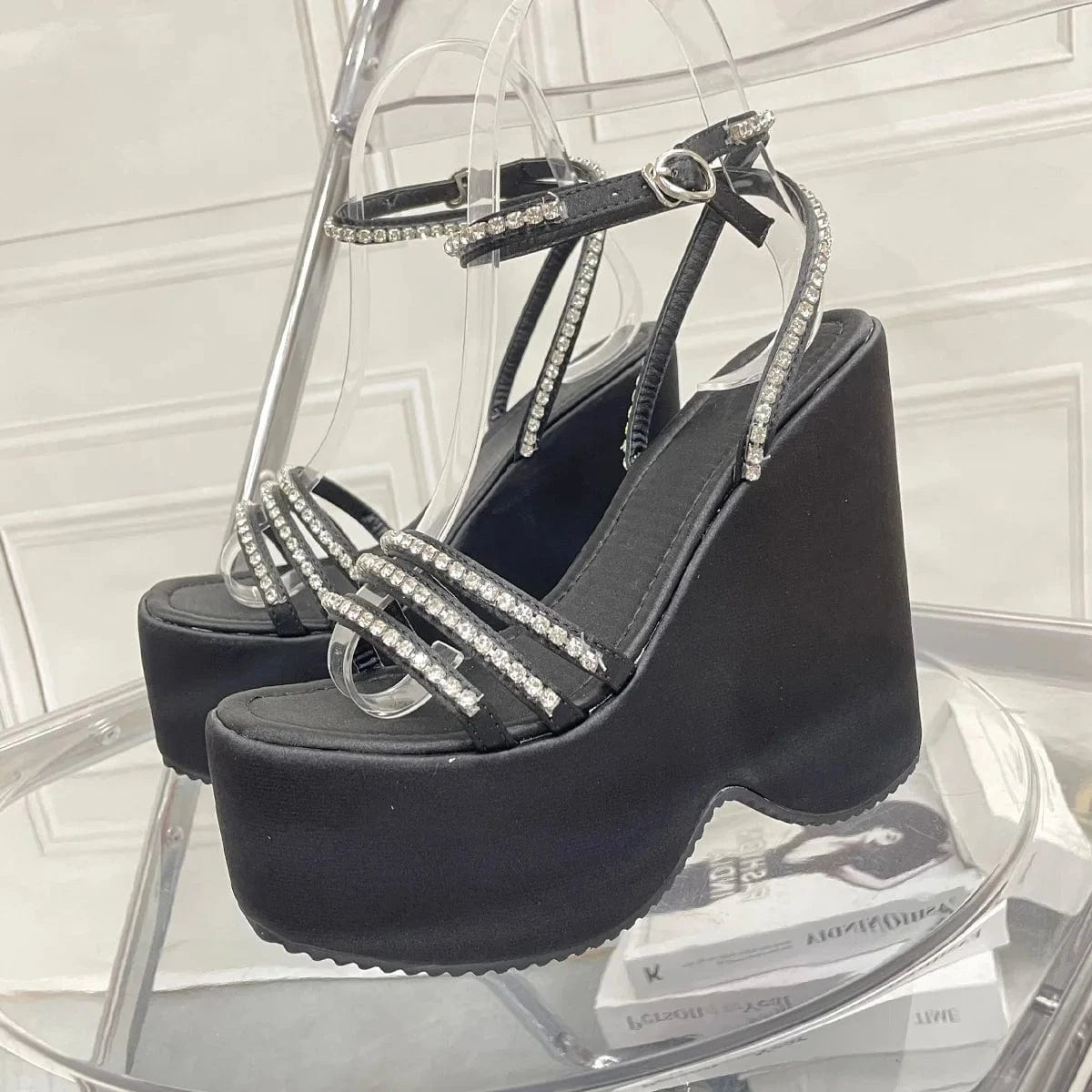 2022 European and American style simple lace-up wedge 13.5cm high heel sandals large size women's shoes