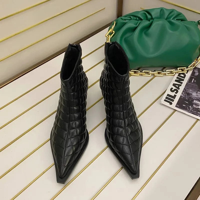 2022 latest Korean fashion pointed short boots pea crocodile leather PU high heel boots