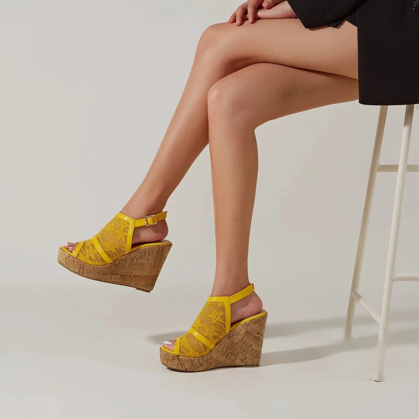 2022 New Female Summer Lace Platform Shoes Women Fish-mouth Ankle Buckle Wedges Rome Sandals