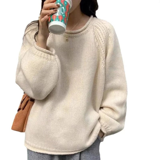2023 Autumn winter new arrival of high-quality solid color crew-neck loose hem design thick fashion women pullover sweater