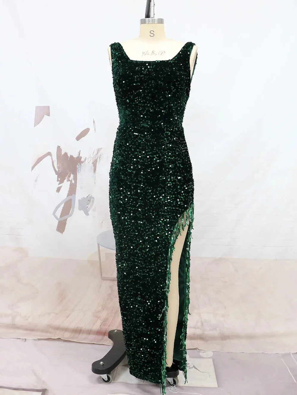 2023 fashion Women's dance party sequin velvet lace chest dress sexy high elastic tight slim buttock evening dress