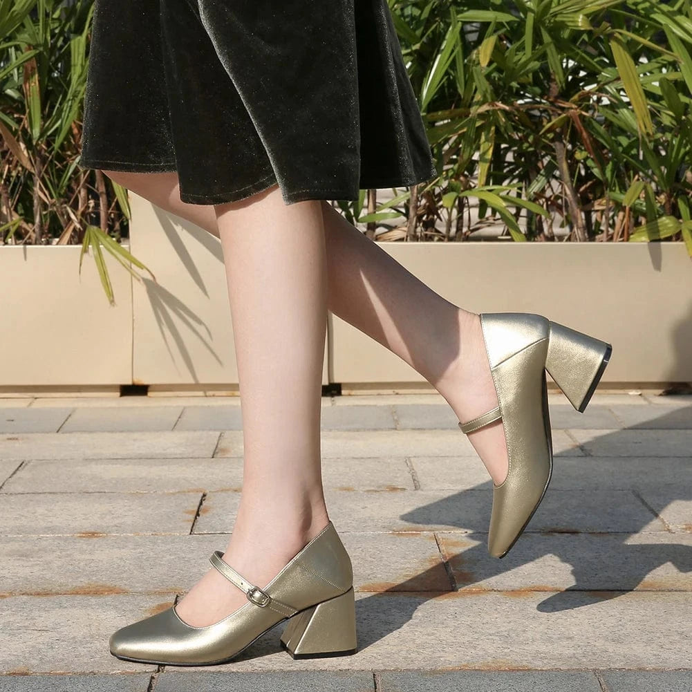 2023 new design shoes women hot selling fashion Mary Jane pump shoes women wholesale price square heel pump shoes