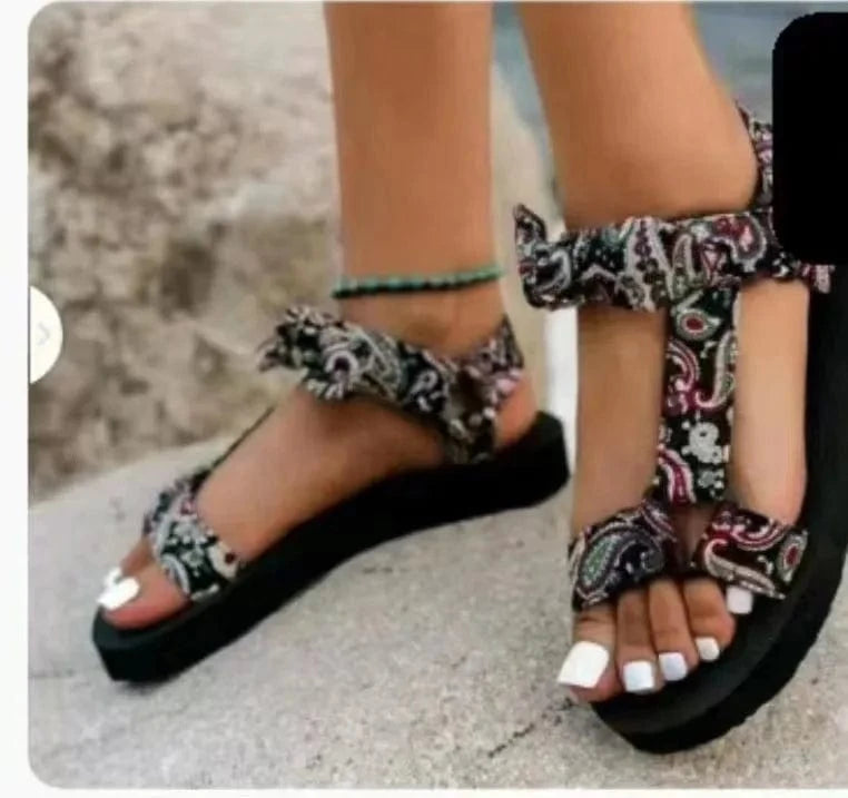 2023 Women Fashion Summer Trend Shoes Hot Sale Classical Sandal PU Rubber Gua Fashionable Light Shoes Summer Slippers for Women