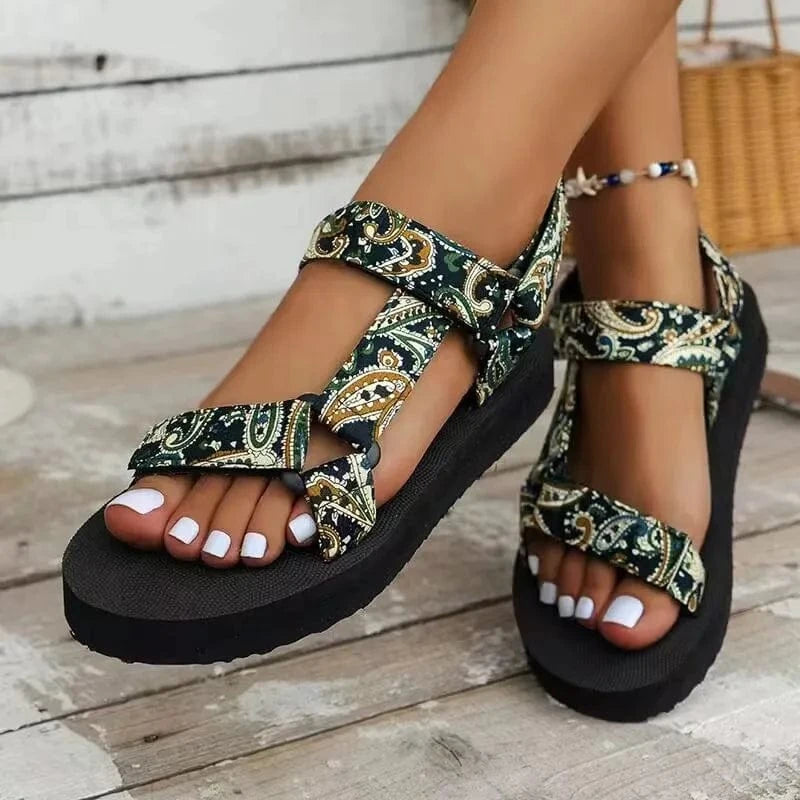 2023 Women Fashion Summer Trend Shoes Hot Sale Classical Sandal PU Rubber Gua Fashionable Light Shoes Summer Slippers for Women