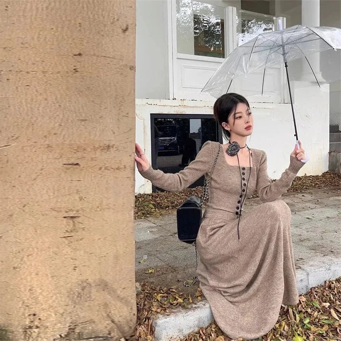 2024 Autumn new arrival fashion lady square collar long sleeve body fit button decorative short sweater and long skirt twin set