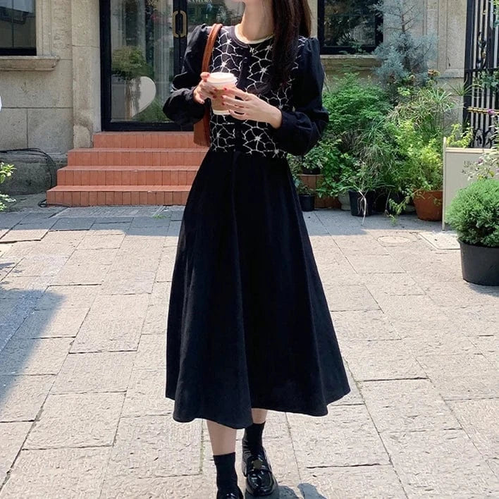 2024 Autumn new arrival women floral v-neck elevated belted waist knitted dress