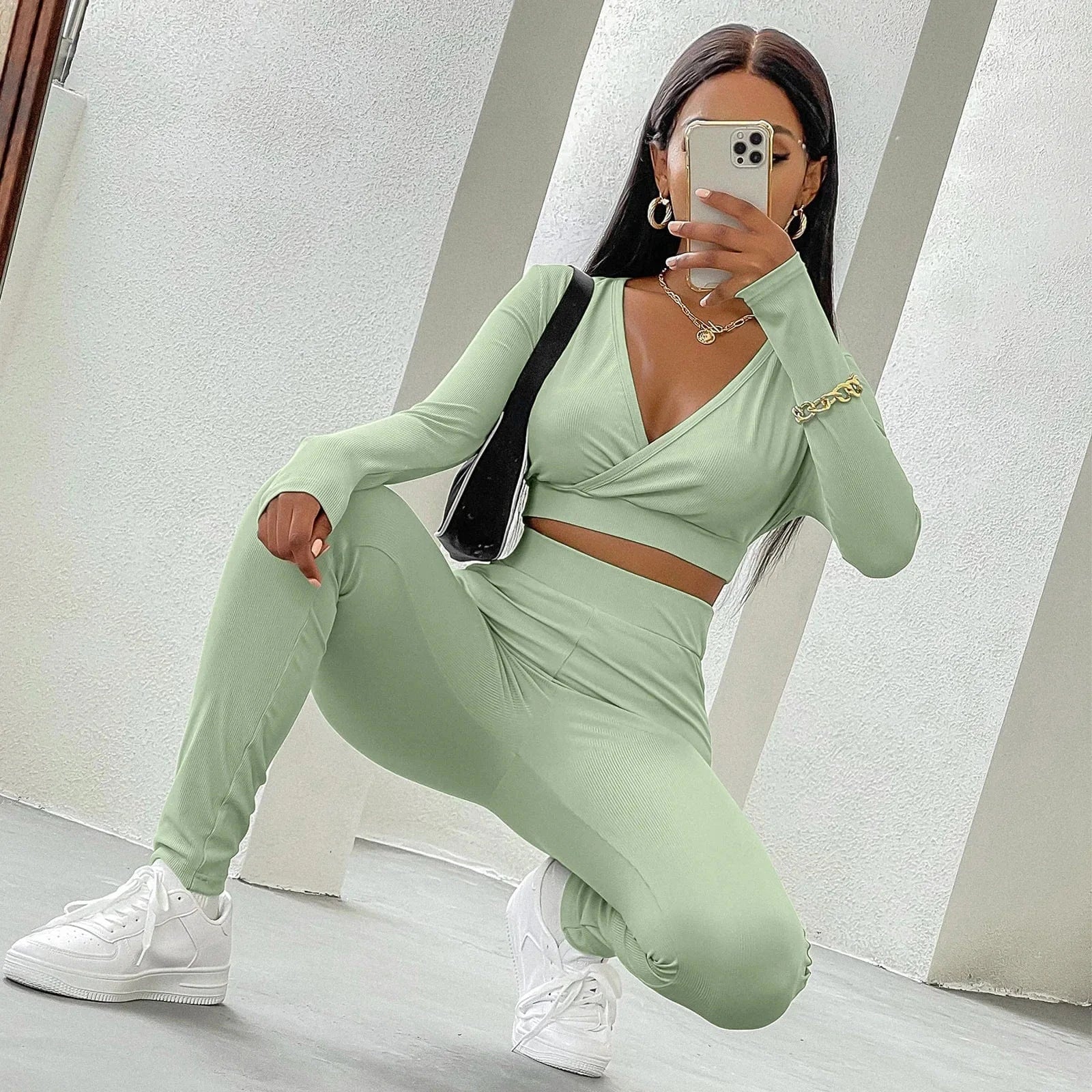 2024 autumn winter New casual tight sports suit for women two pcs gym running outside wear suits