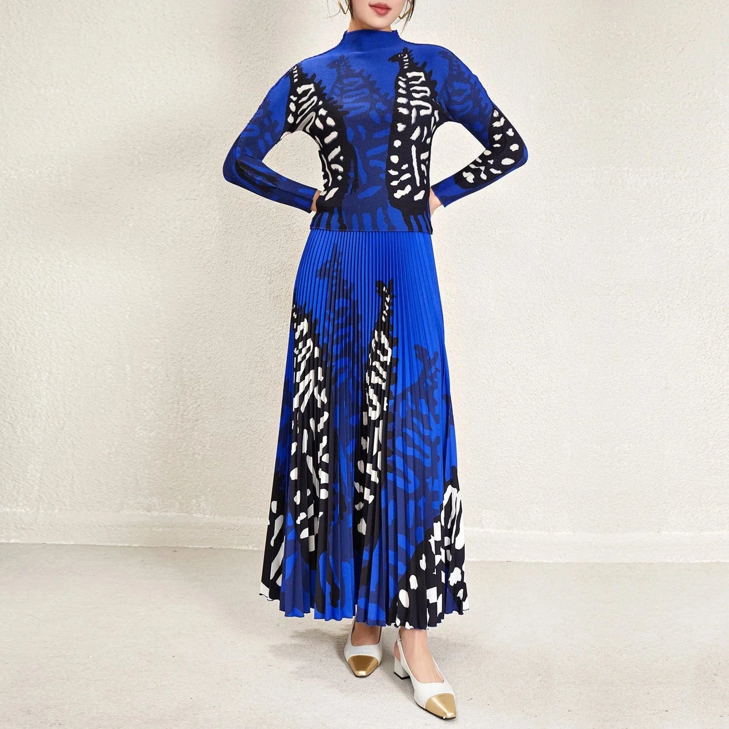 2024 High Quality Miyake Pleated Printed Stretch Top and Long Pleated Skirt One Size Accepts Customized Skirt and Shirt Sets