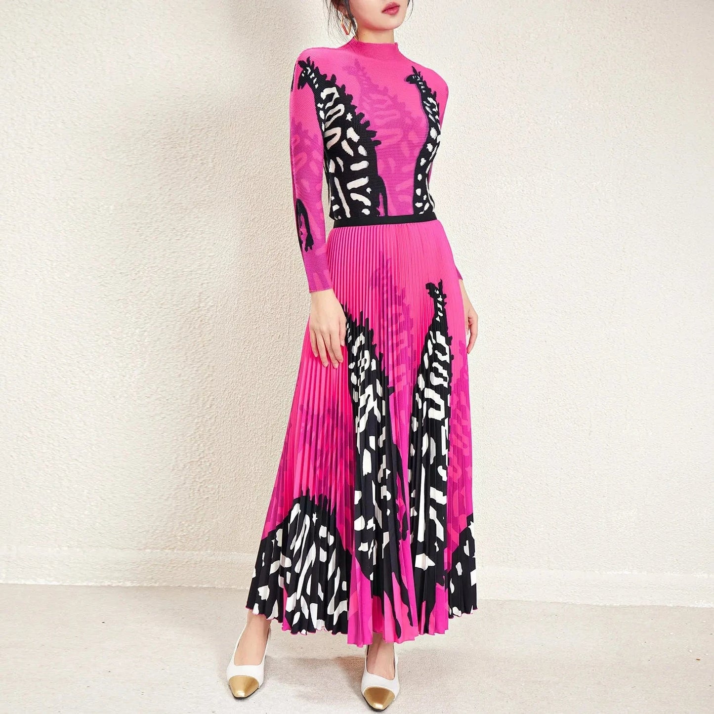 2024 High Quality Miyake Pleated Printed Stretch Top and Long Pleated Skirt One Size Accepts Customized Skirt and Shirt Sets