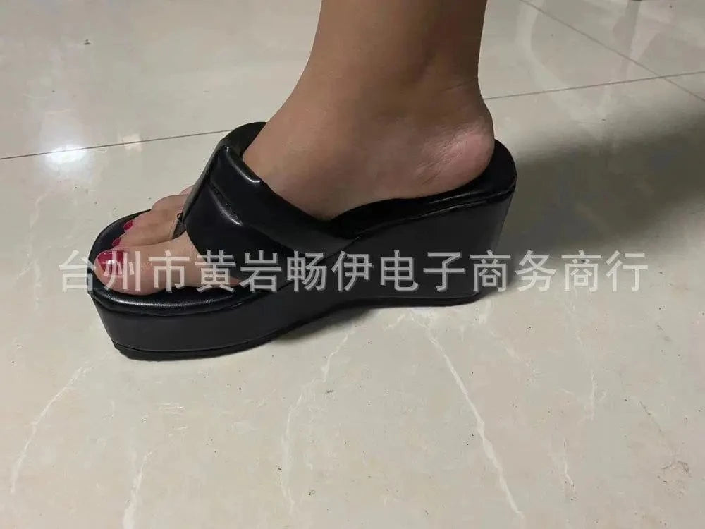 2024 New arrival women roman style summer holiday outdoor streetwear chic fancy sandals women flat sandals