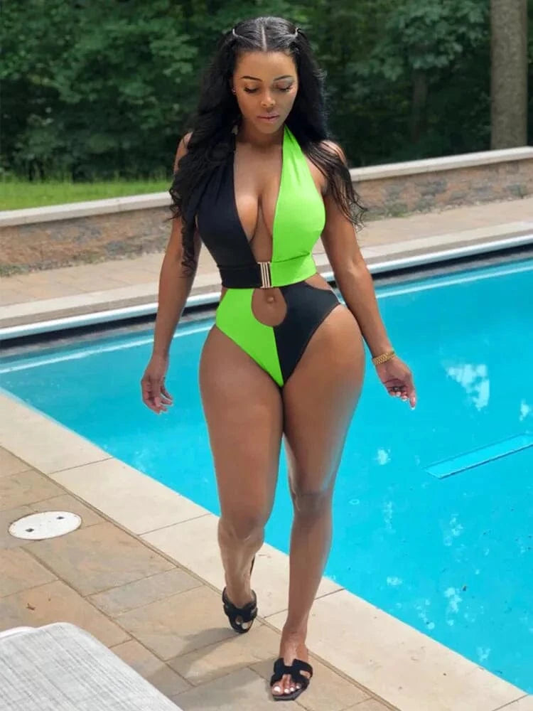 2024 New Arrivals Pierced Halter Neck Colorblock Swimwear Bikini Women One Piece Hot Sexy Deep V-Neck Swimsuit