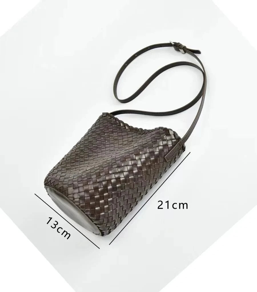 2024 New Head Layer Calf Leather Handmade Woven Bucket Handbag Genuine Leather Retro Cylinder Single Shoulder Crossbody Bags