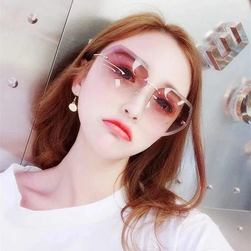 2024 New Style Custom Fashion Retro Women Sun Glasses Frameless Unique Wholesale Oversized Rimless luxury Sunglasses