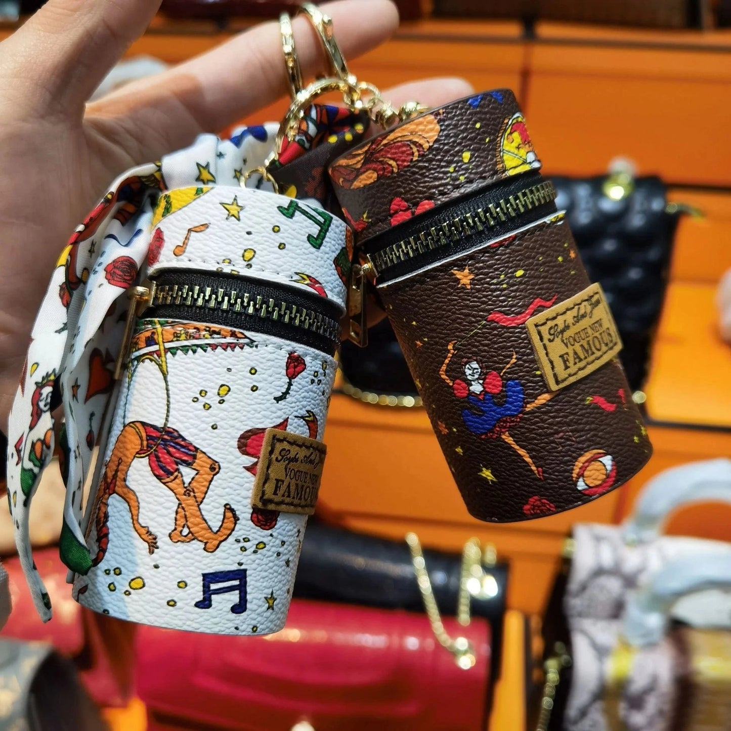 2024 New Style Luxury Hand-stitched Leather Mini Wallet Bag Car Key chain Gift Designer Coin Purse Bag Pendant Keychains