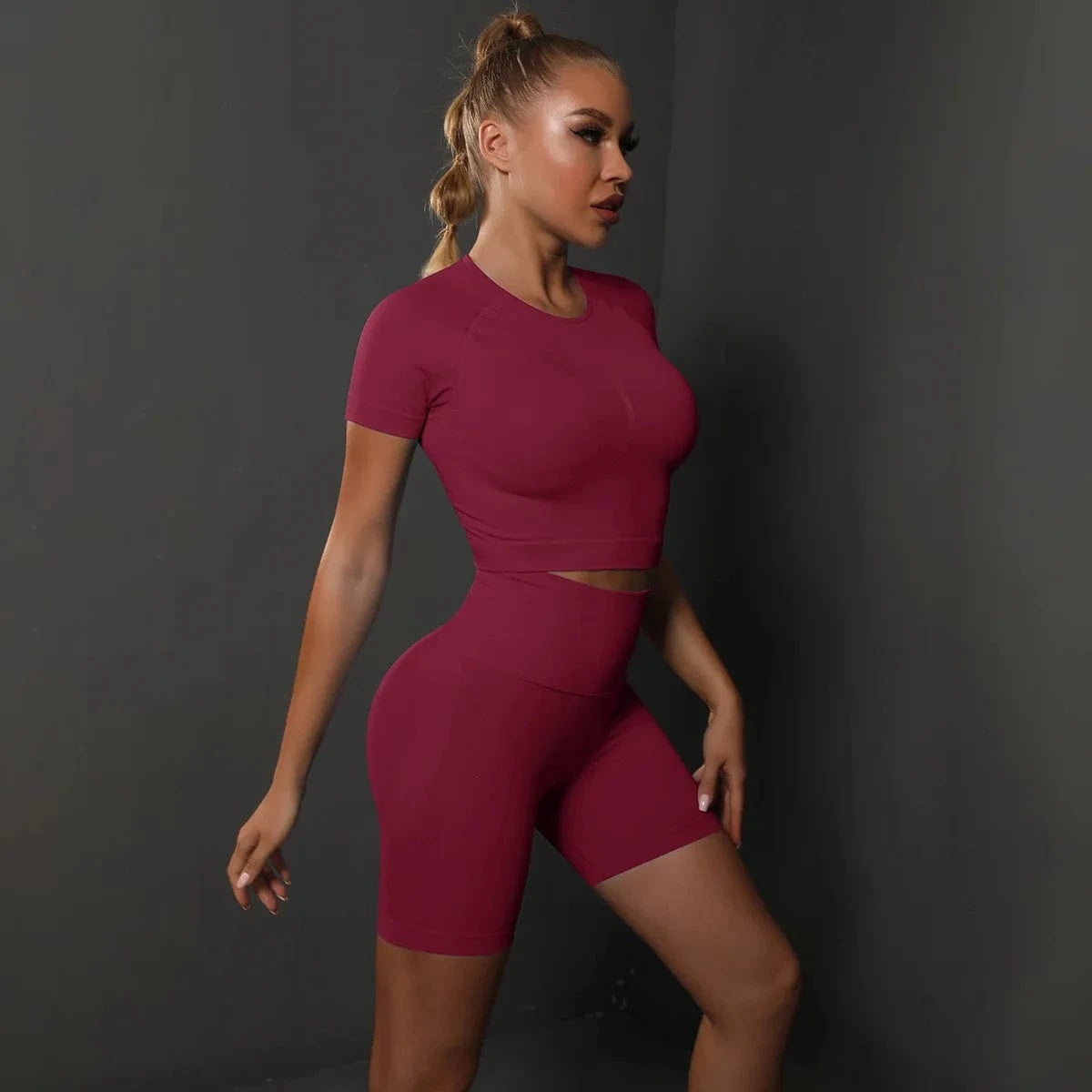 2024 Newest Active Wear Sports Fitness Clothing Yoga Outfits Seamless Leggings Gym Workout Sets Women