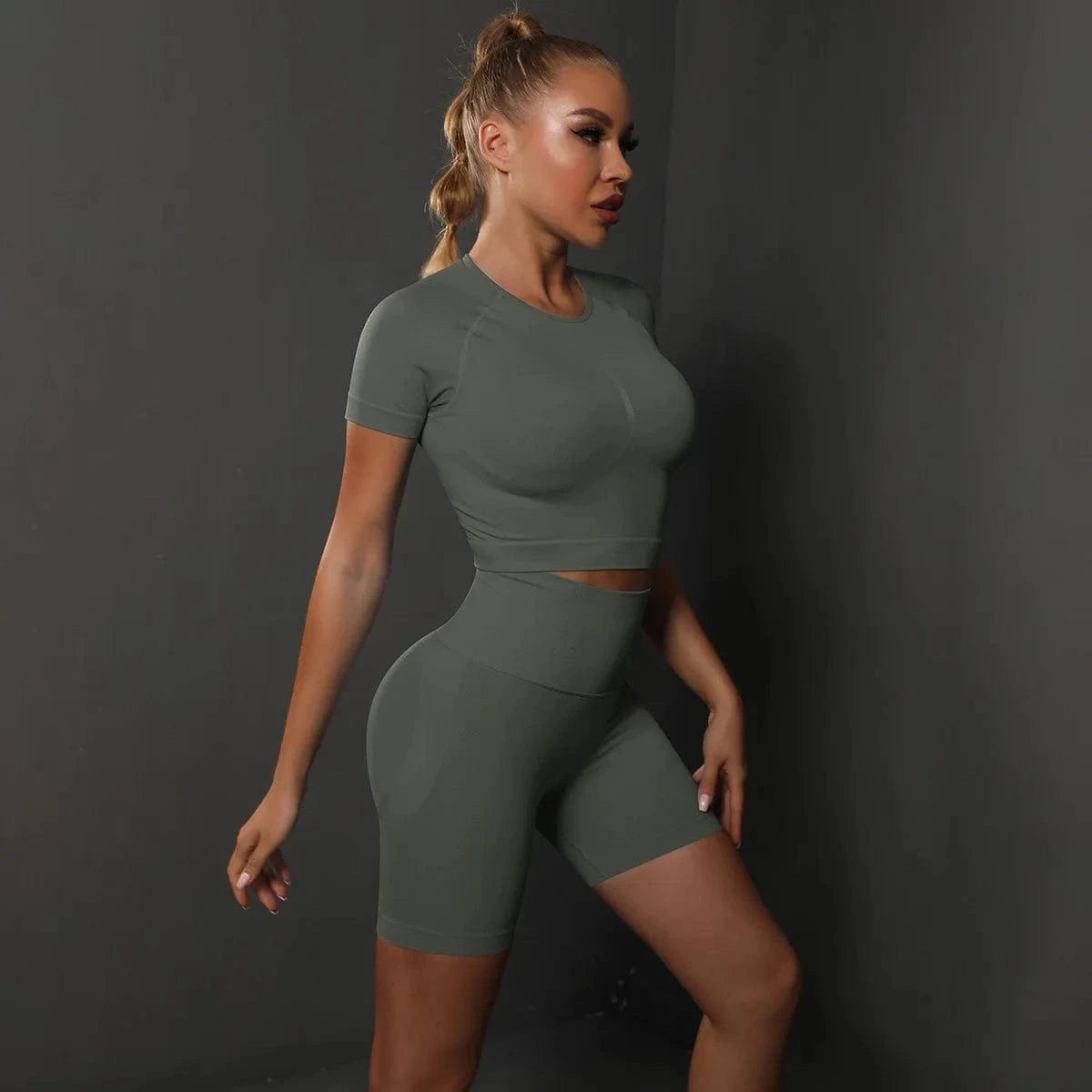 2024 Newest Active Wear Sports Fitness Clothing Yoga Outfits Seamless Leggings Gym Workout Sets Women