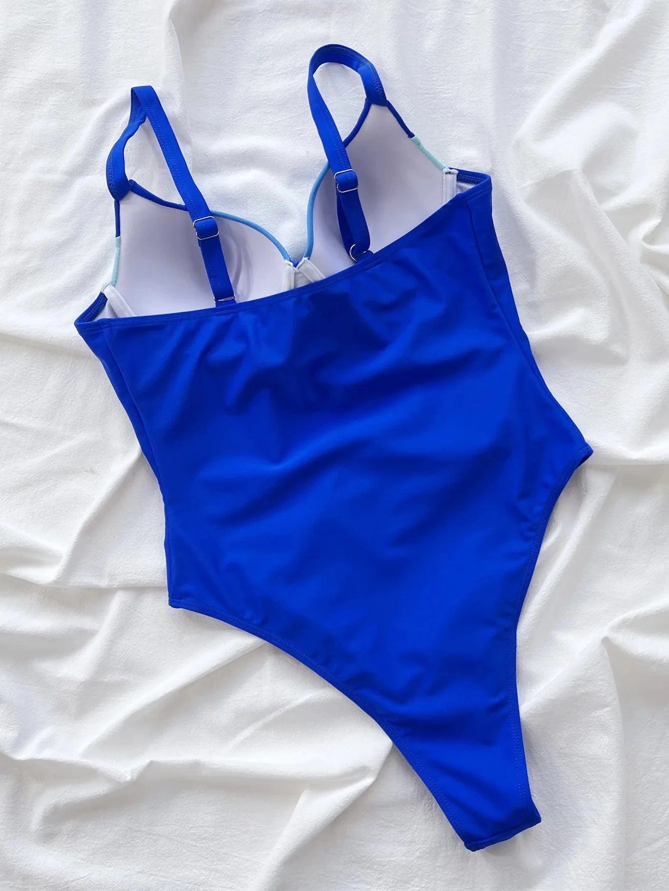2024 OEM Manufacturer Women Solid Color Patchwork Underwire Swimwear V Notch Smocked Swimsuit High Leg Bathing Suit