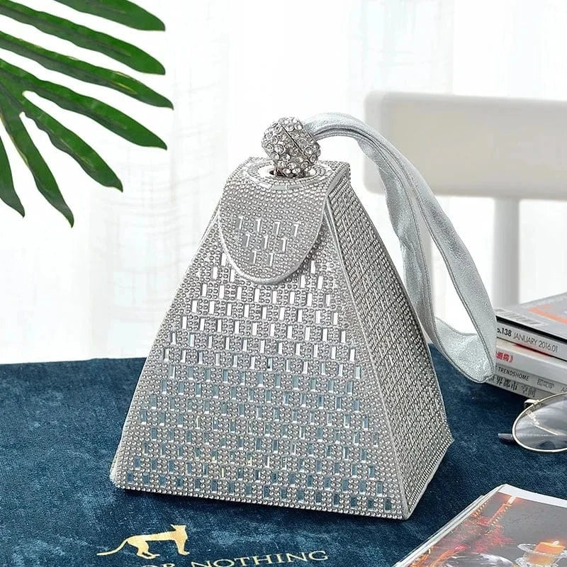 2024 Party Clutch Bags for Women Luxury Ladies Evening Bag Fashion Triangle Wedding Bridal Bag Luxury Designer Handbags Clutches