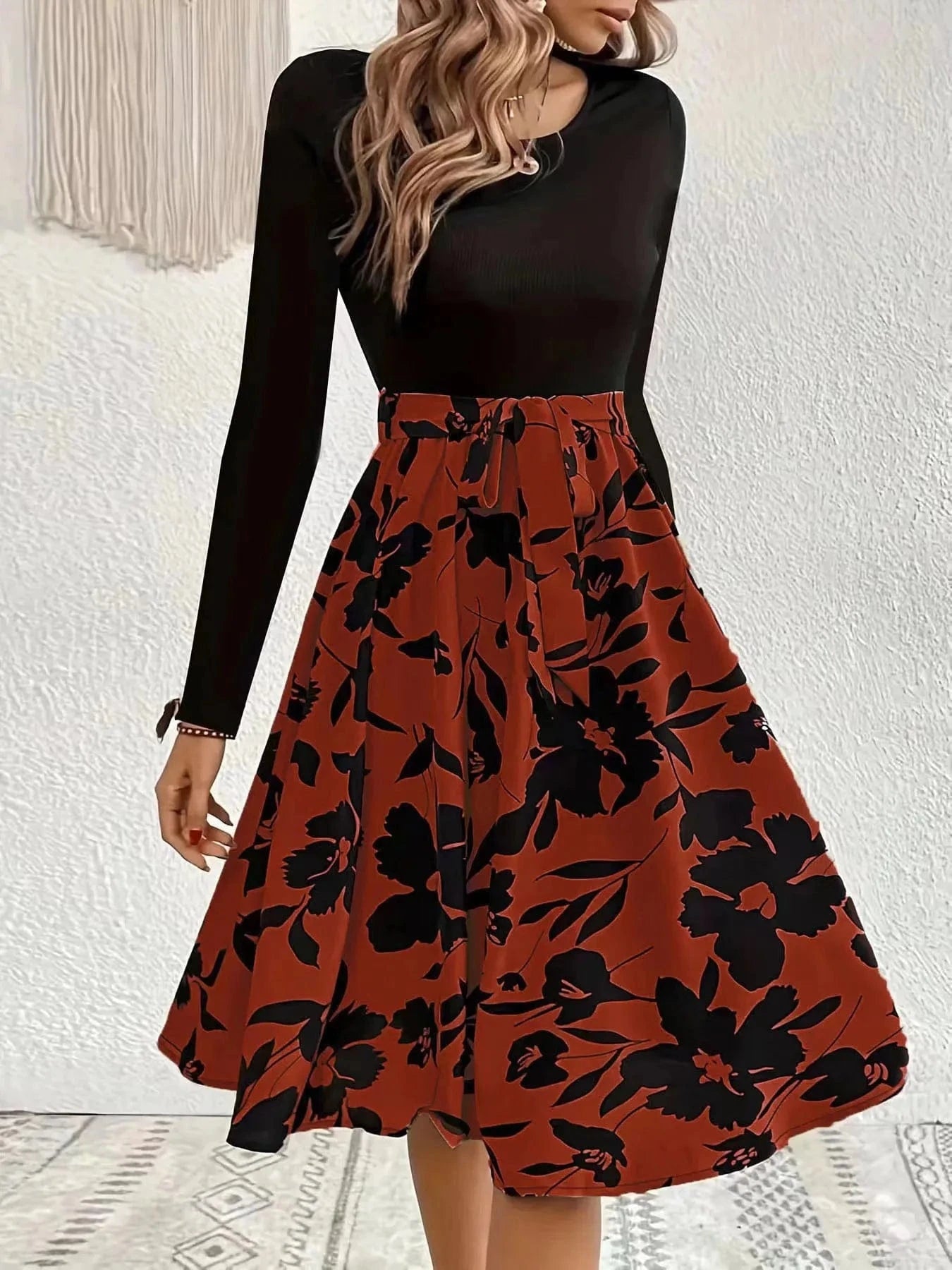 2024 Spring and Autumn New Fashion Simple Printed Long Sleeve Round Neck Mid-Waist Strap Skirt Women's Dress