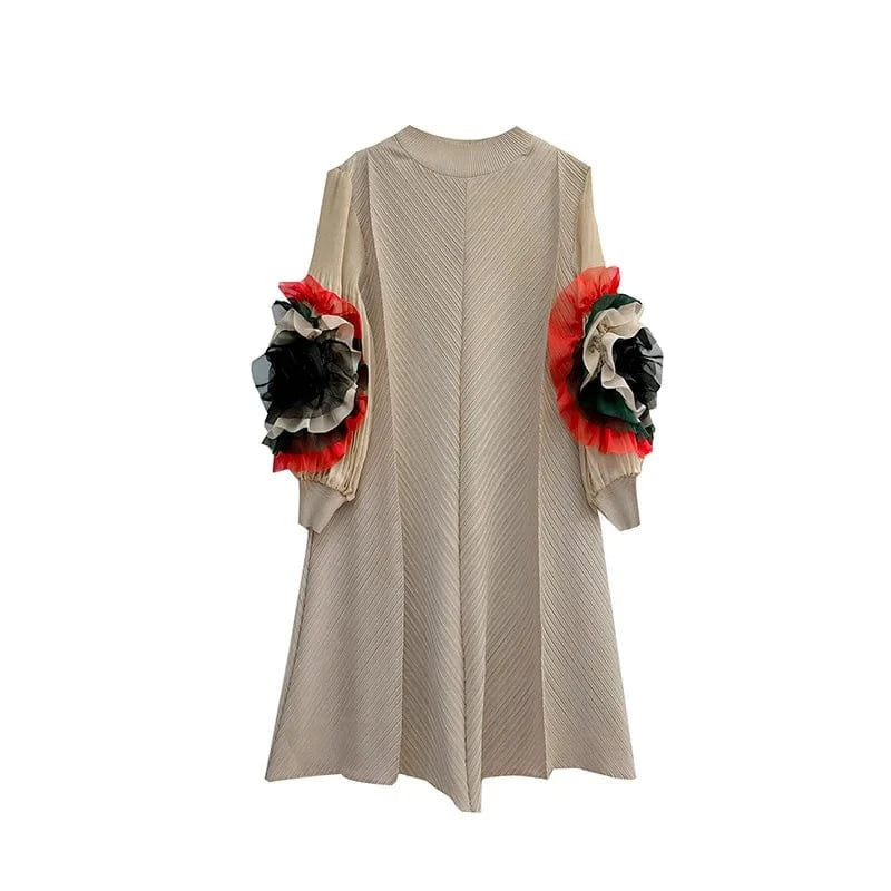 2024 Spring And Summer High Quality New Casual Dress Embroidered Flower Sleeves Mid-Length Women's Miyake Pleated Dress