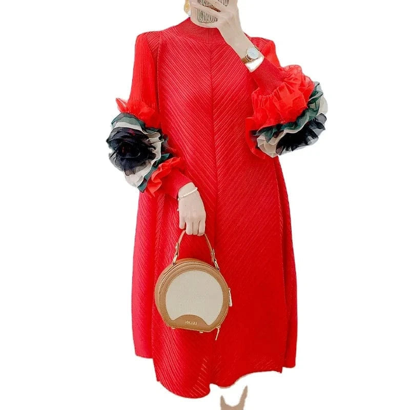 2024 Spring And Summer High Quality New Casual Dress Embroidered Flower Sleeves Mid-Length Women's Miyake Pleated Dress