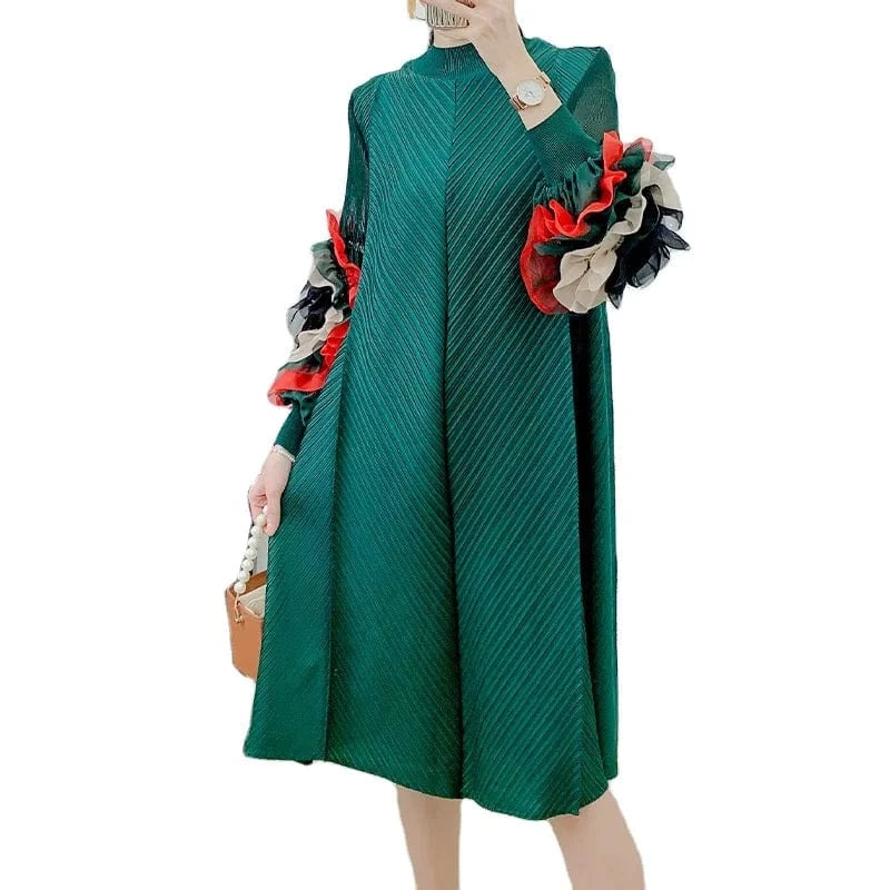 2024 Spring And Summer High Quality New Casual Dress Embroidered Flower Sleeves Mid-Length Women's Miyake Pleated Dress