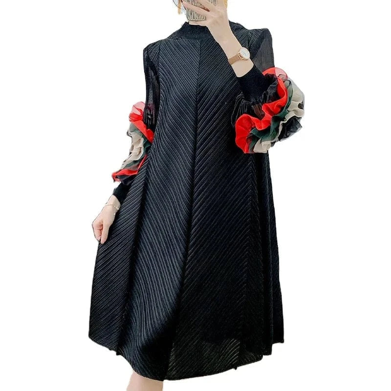 2024 Spring And Summer High Quality New Casual Dress Embroidered Flower Sleeves Mid-Length Women's Miyake Pleated Dress