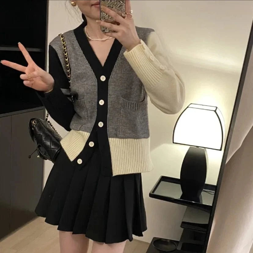 2024 Spring  ladies long sleeve classic cardigan striped v-neck high quality sweater coat