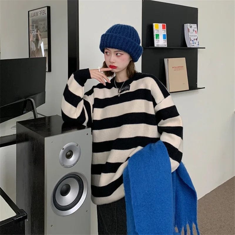2024 Spring New arrival fashionable women Crew neck Plus size stripe loose knitwear