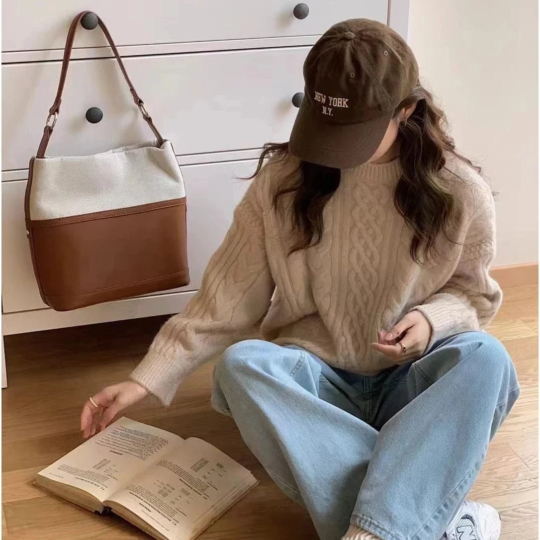 2024 Spring women high quality crew neck solid color long sleeve oversize cable knit pullover sweater jumper