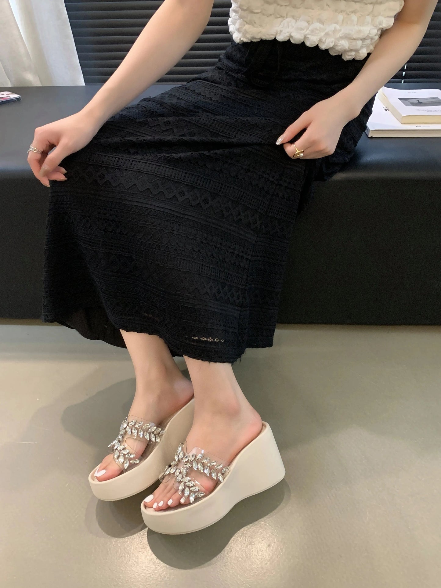 2024 Summer new fashion all-match outdoor wedge thick bottom rhinestone sandals pu women's shoes