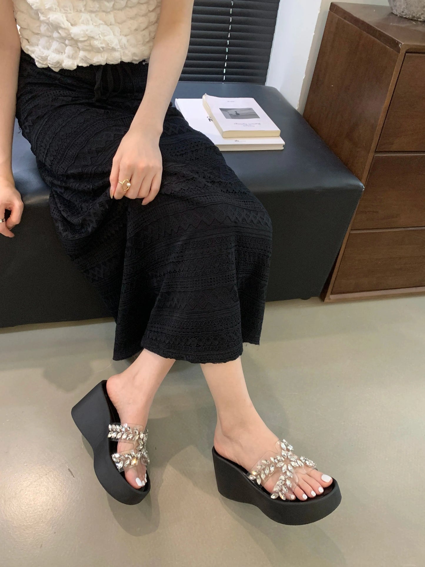 2024 Summer new fashion all-match outdoor wedge thick bottom rhinestone sandals pu women's shoes