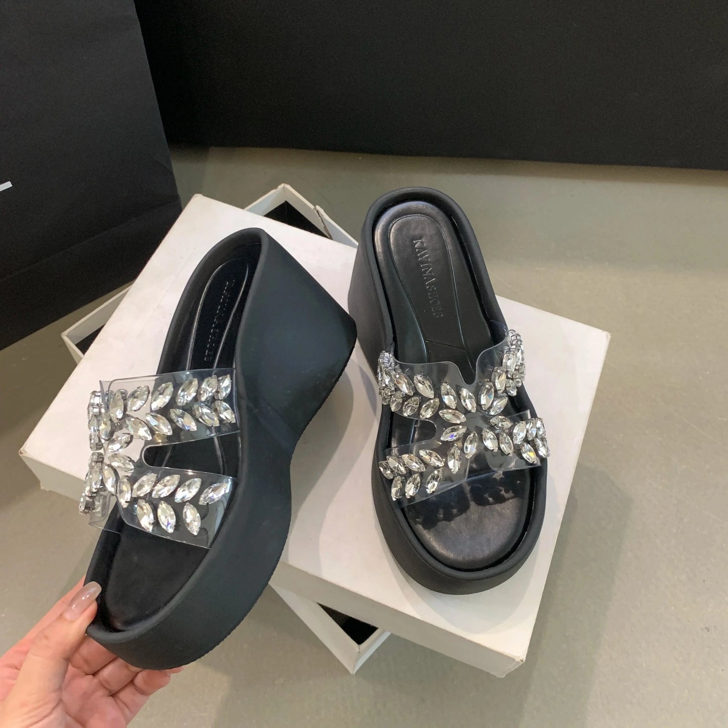 2024 Summer new fashion all-match outdoor wedge thick bottom rhinestone sandals pu women's shoes