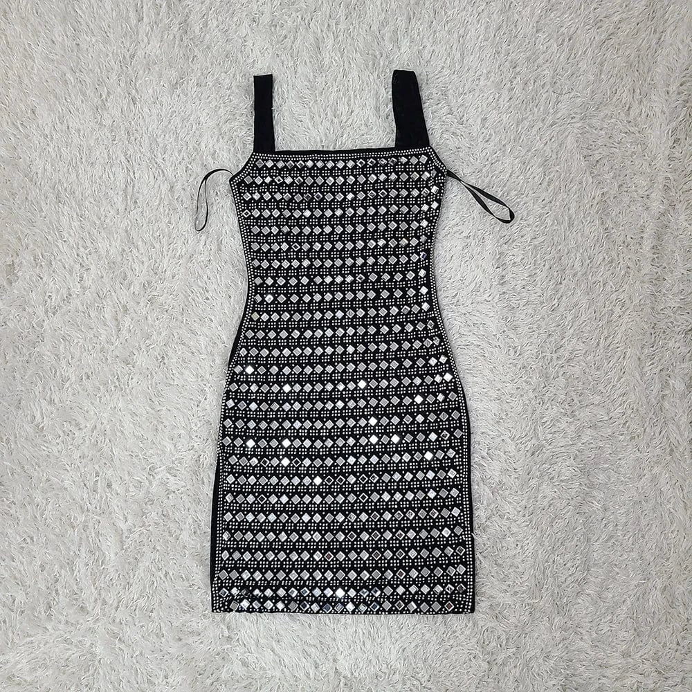 2024 Summer Sequins Backless Off-The-Shoulder Sexy Halter Party Nightclub Dress Bag Hip Skirt Woman