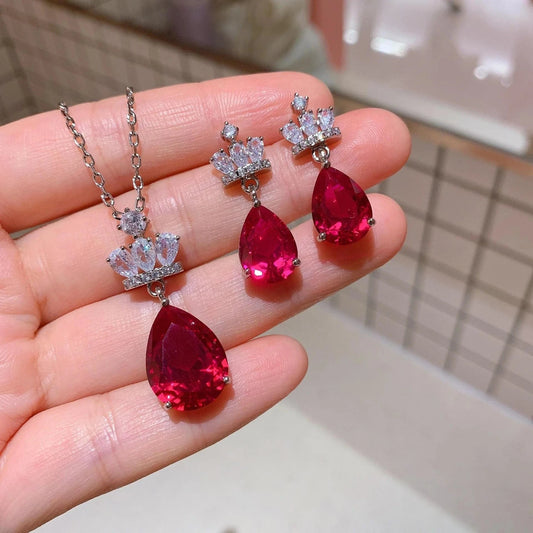 2024 Wholesale Western Crown Red CZ Zircon Pear Cut Pendant Necklace Earrings IndianJewellery Set Bride Fashion Wedding Jewelry Sets