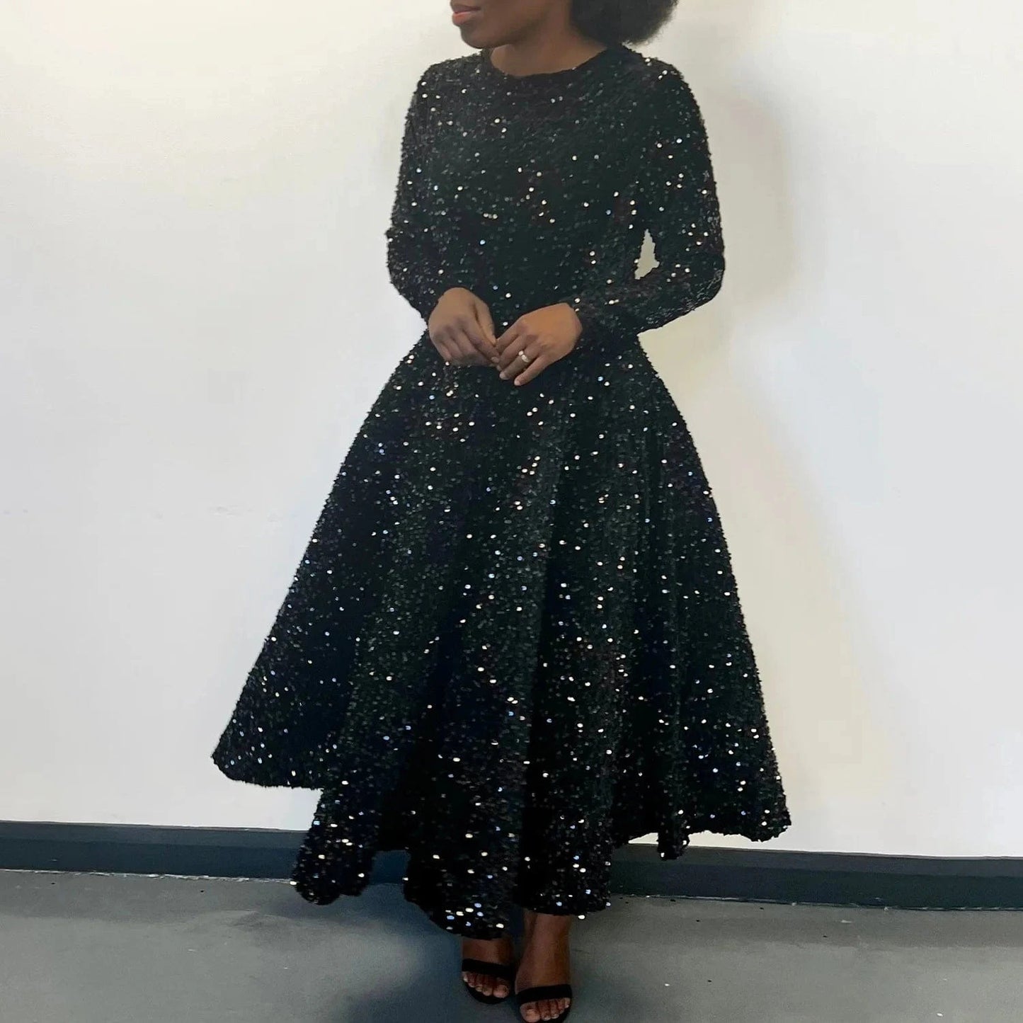 2024 Winter new round neck long-sleeved loose elegant dress S-XXXL plus size solid color sequin Plus Size dress