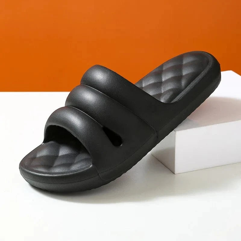 2025 Bathroom Shower Slippers For Women Summer Soft Sole Beach Casual Shoes Couple Indoor Home House Comfortable Slippers