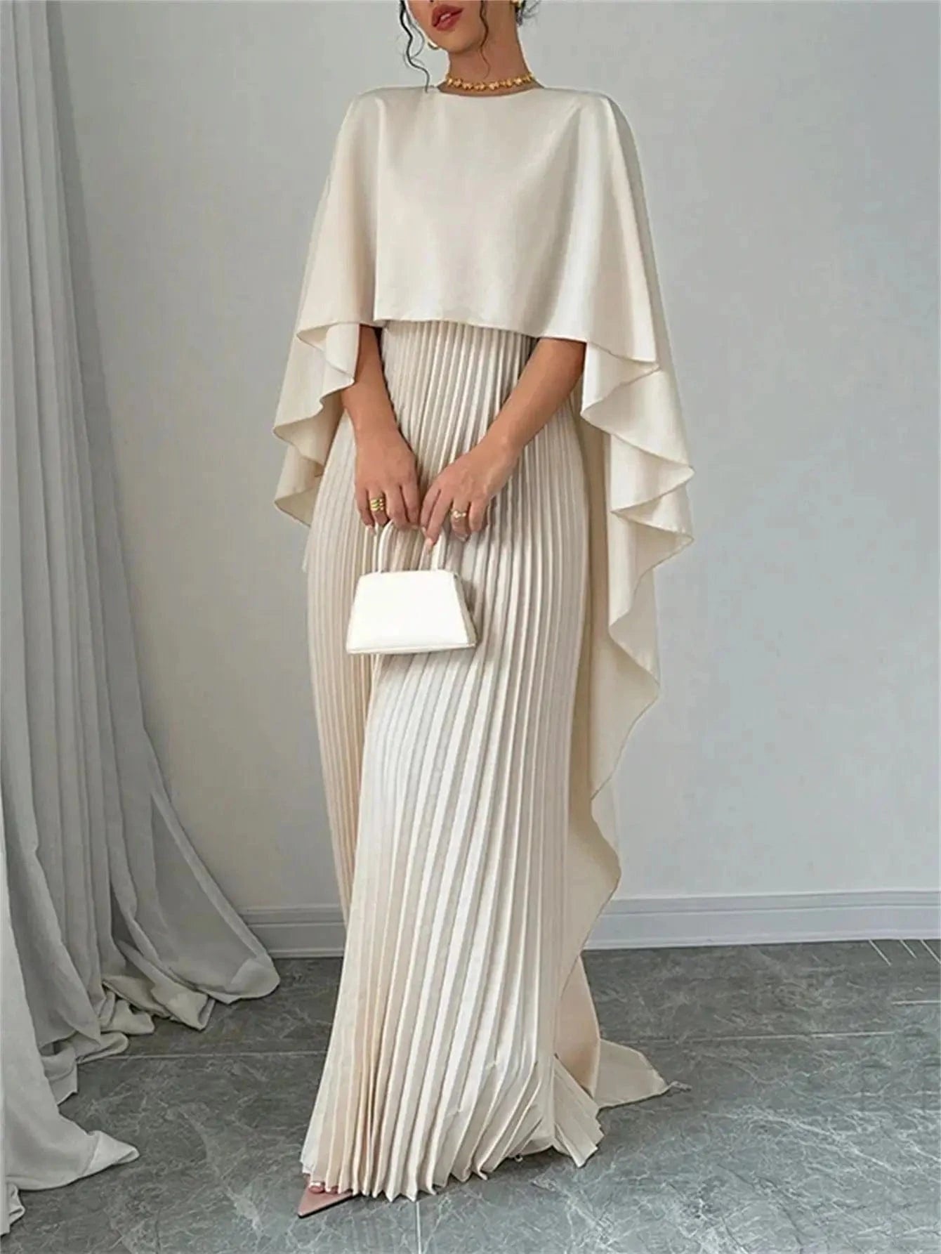 2025 New Women's Spring Summer Fashion Loose Bat Sleeve Curling Irregular Elegant Seven Inch Sleeve Long Dress
