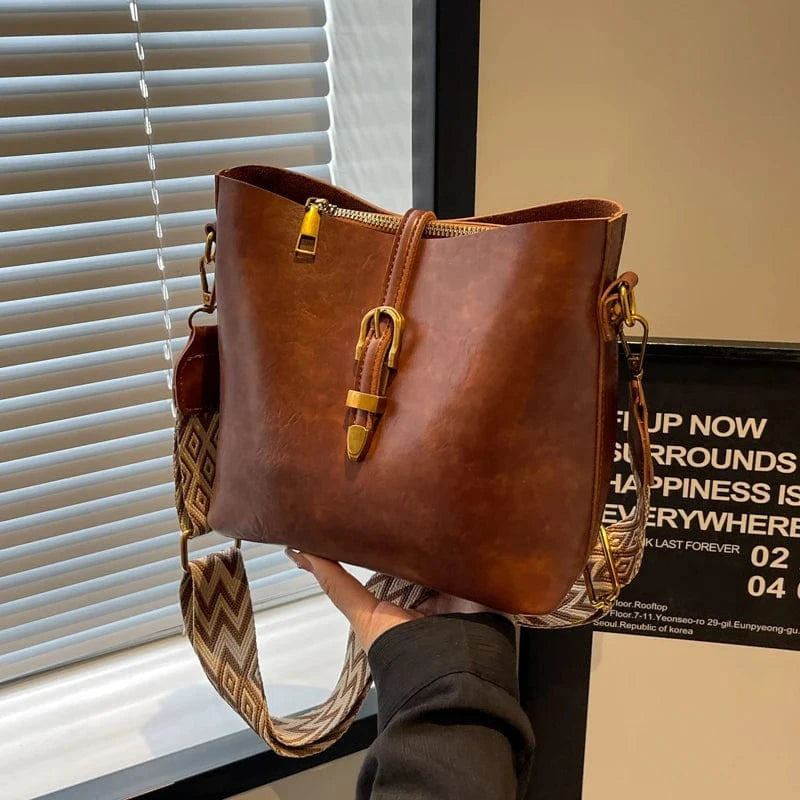 22cm*11cm*19cm / brown Wholesale New Fashion Retro Handbags 2024 Light Lady Bucket Bags Lady Design Purses For Woman